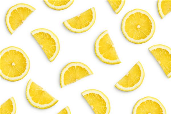 برش های لیمو به عنوان الگوی جدا شده در پس زمینه سفید