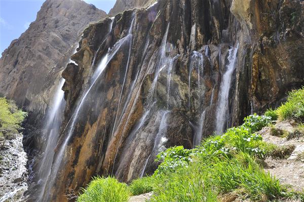 آبشار زیبا و شگفت انگیز مارگون فارس