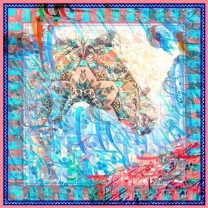 تصویر 1 از گالری عکس روسری با صورت محو اسب و خط فارسی