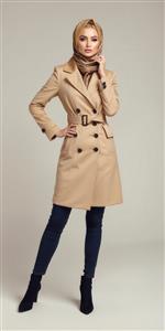 طرح مدل زن با پالتو و حجاب برای تبلیغات لباس‌های رسمی و مجلسی