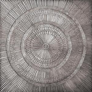 پوستر دیواری لوکس طرح خورشیدی نقره ای با بافت برجسته متالیک جهت نصب در اتاق نشیمن و سالن کنفرانس