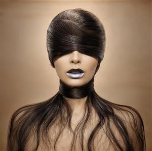 پوستر دیواری خاص چهره زن با آرایش نقره‌ای و موهای تنیده شده برای دکوراسیون سالن‌های زیبایی و آرایشگاه لوکس