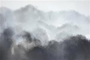 منظره مه آلود کوهستان به سبک نقاشی جوهر چینی برای پوستر دیواری اتاق مطالعه و سالن‌های مدیتیشن و یوگا