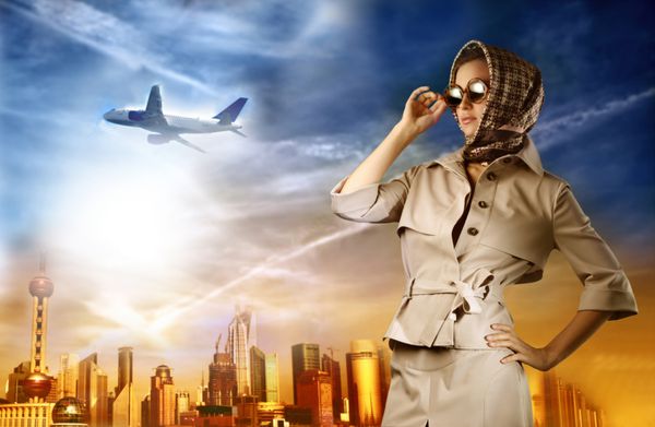 یک زن و یک هواپیما