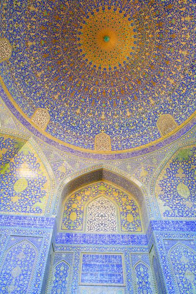 تزیینات شرقی از مسجد اصفهان ایران