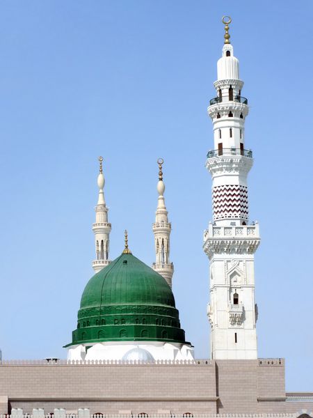گنبد و مناره های مسجد نبوی