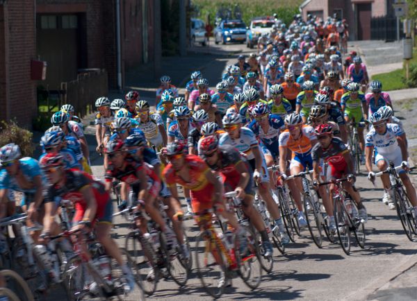 بلژیک - 20 آگوست مسابقه دوچرخه‌سواری Eneco Tour در 20 اوت 2010 در لیرد بلژیک