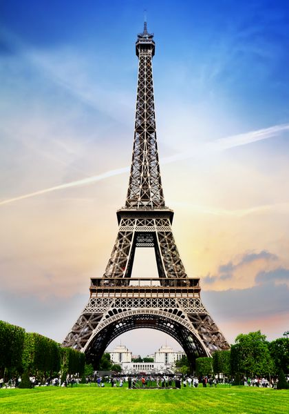 برج پاریس