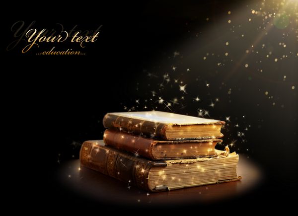 کتاب های جادویی با نور جادویی تحصیلات