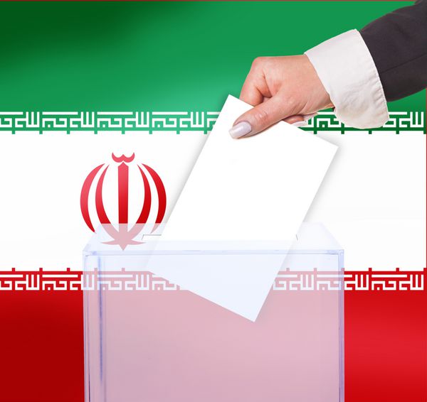 رای گیری انتخاباتی با رای گیری زیر پرچم ایران