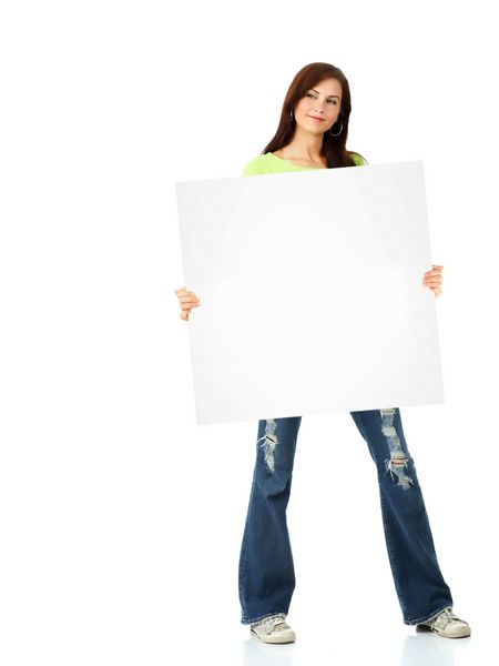 زن با پلاکارد جدا شده در پس زمینه سفید