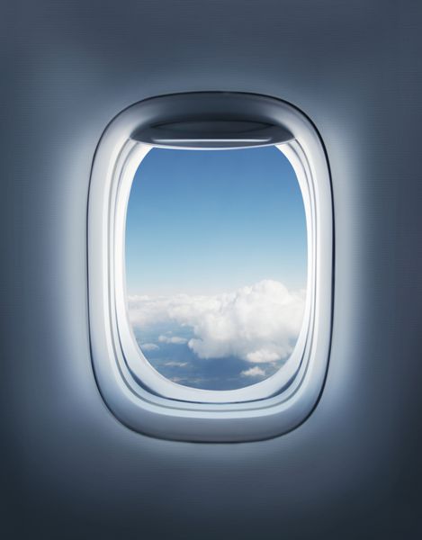 ابرها در سوراخ هواپیما