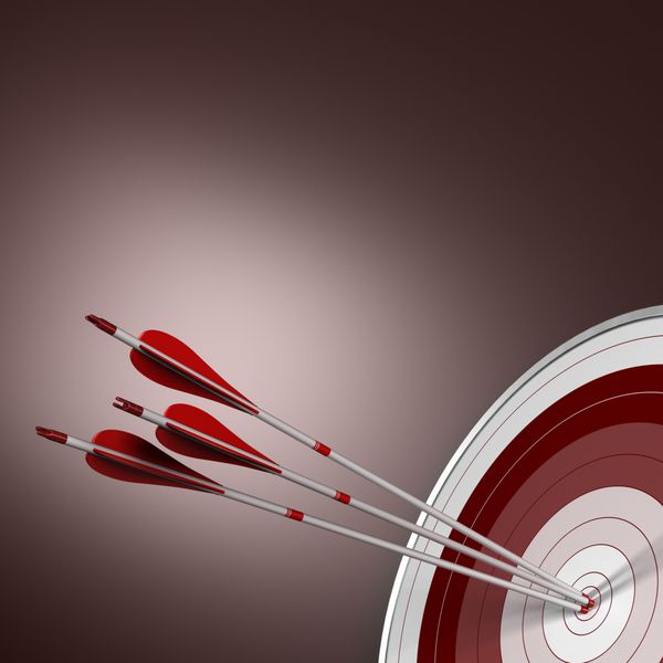 رندر سه بعدی سه فلش به مرکز یک هدف قرمز رنگ در زاویه سمت راست پایین تصویر برخورد می کند تصویر مفهومی مناسب برای هدف هم افزایی
