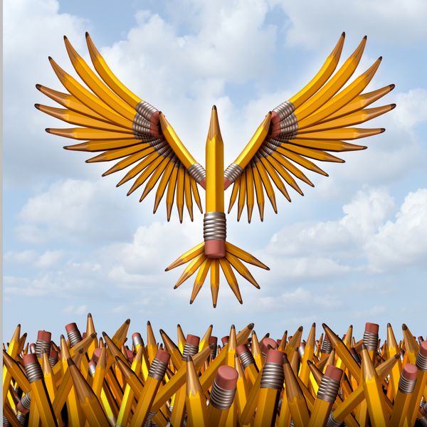 مفهوم موفقیت خلاقانه پرواز را به عنوان گروهی از مدادهای زرد سه بعدی به شکل پرنده ای در نظر بگیرید که از سردرگمی فرار می کند و به سمت آزادی می رود و نماد برنامه های آموزشی و خلاقیت تجاری است