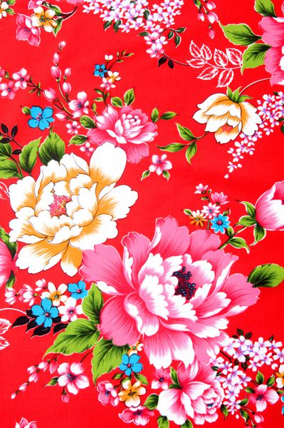 نمونه پارچه سنتی چینی در رنگ قرمز و رنگ