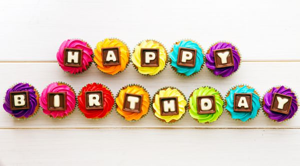 کاپ کیک تولدت مبارک