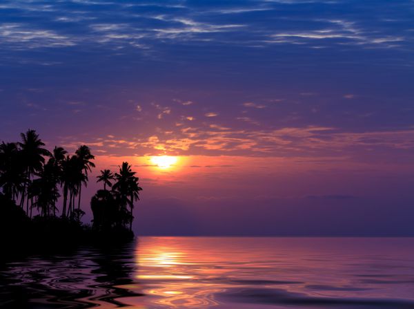طلوع زیبای خورشید در جزیره راوای پوکت تایلند