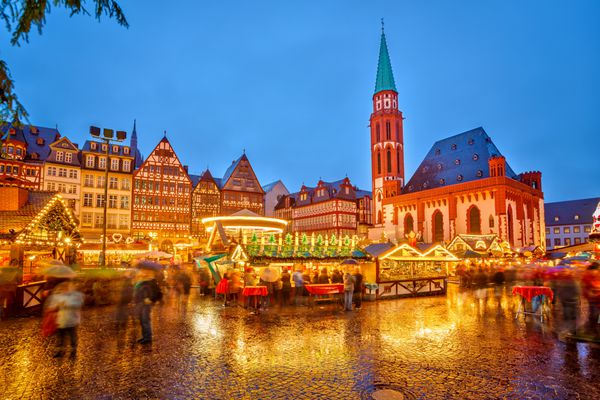 بازار سنتی کریسمس در فرانکفورت آلمان