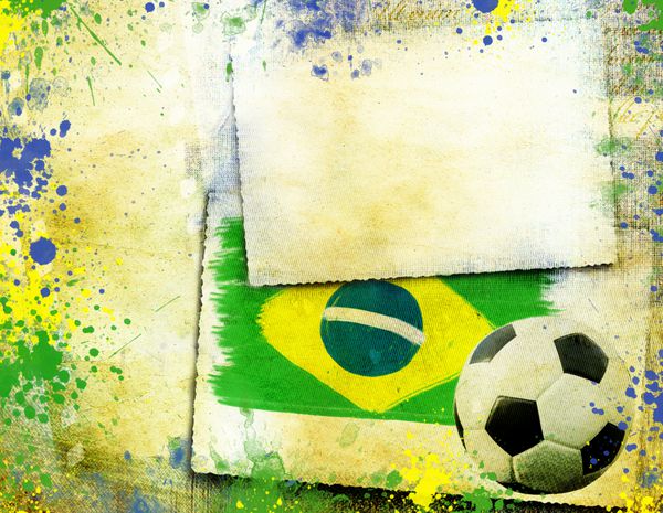 عکس قدیمی از توپ فوتبال و پرچم برزیل - مفهوم جام جهانی