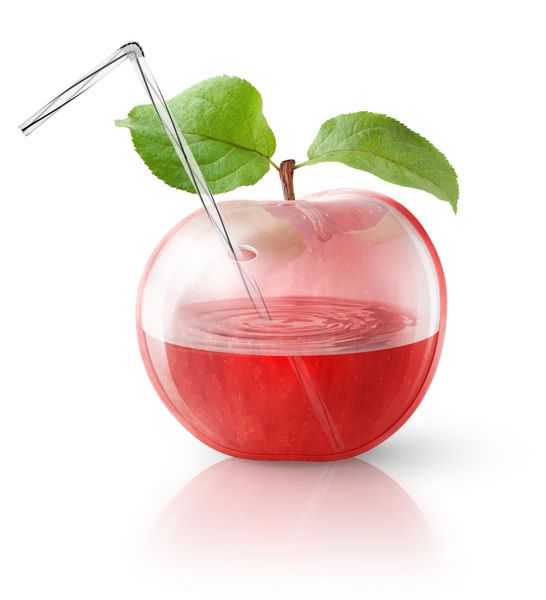سیب شفاف تصویر مفهومی برای آب سیب تازه