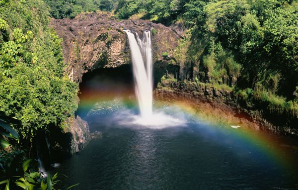 آبشار رنگین کمان هاوایی