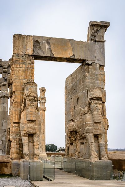  عکس تخت جمشید در زمان هخامنشیان