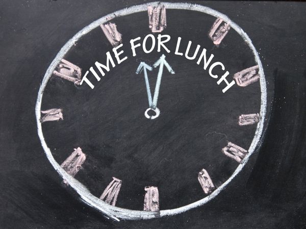 زمان برای ساعت ناهار