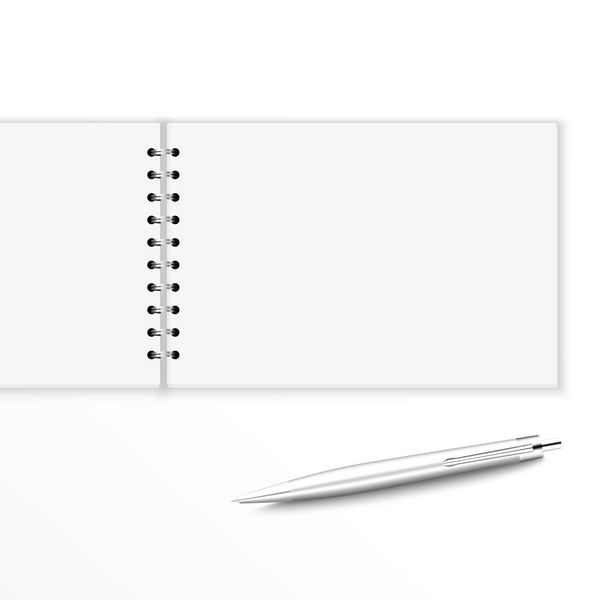 دفترچه خالی با خودکار جدا شده روی سفید