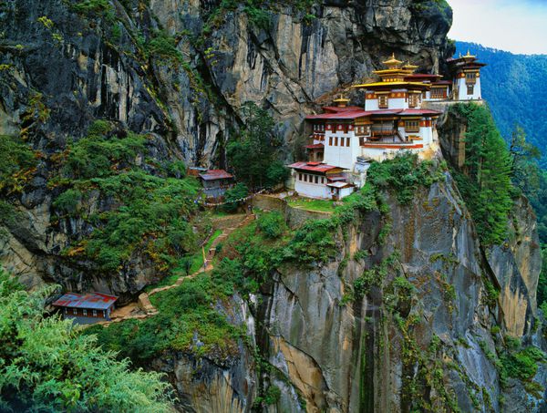 هیمالیا تبت بوتان Paro Taktsan صومعه Taktsang Palphug همچنین به عنوان آشیانه ببر شناخته می شود