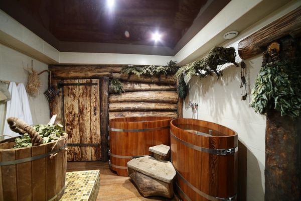فضای داخلی لوکس و زیبای سونا چوبی روسی