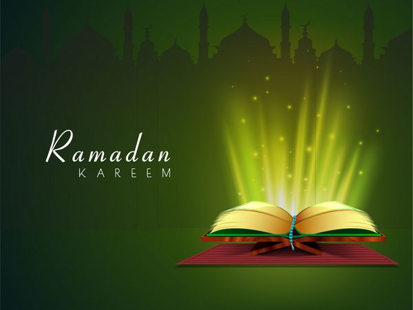 نور مقدس برآمده از کتاب دینی اسلامی قرآن شریف در زمینه سبز برای رمضان کریم
