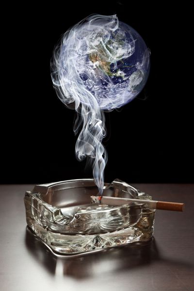 دود ناشی از هوای آلوده کننده سیگار عناصر این تصویر توسط ناسا ارائه شده است