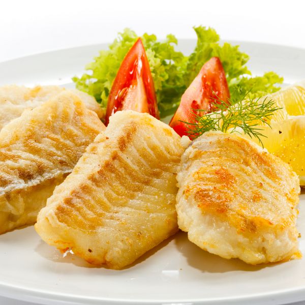 ظرف ماهی - فیله ماهی سرخ شده با سبزیجات