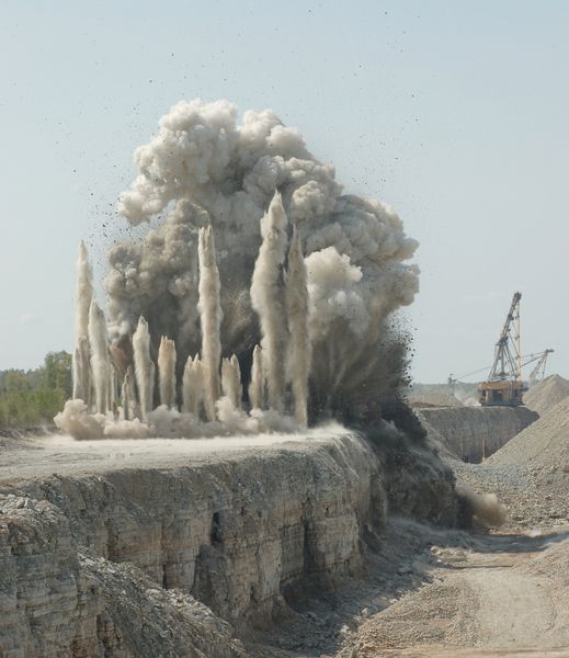 انفجار در معدن معدن باز ریخته گری