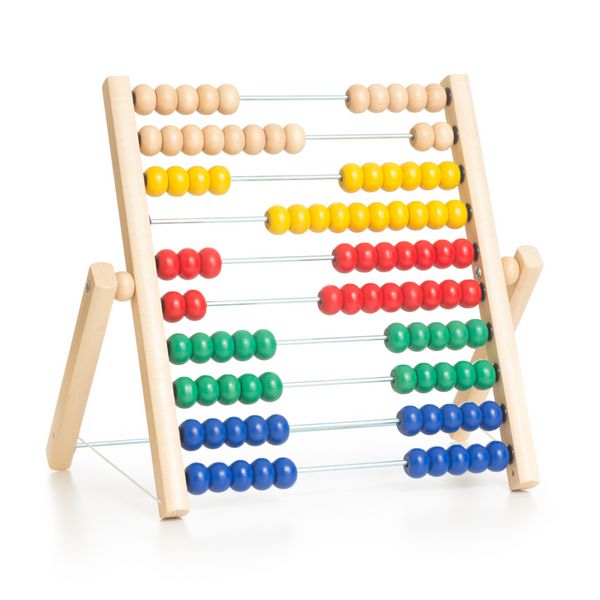 اسباب بازی بچه گانه چرتکه رنگارنگ جدا شده روی سفید