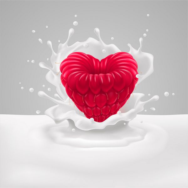 قلب اشتها آور تمشک با پاشیدن شیر