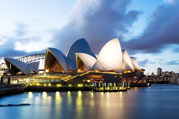 سیدنی - 20 اوت خانه اپرای نمادین سیدنی یک مرکز هنرهای نمایشی چند مکان است 20 آگوست 2014 در سیدنی استرالیا