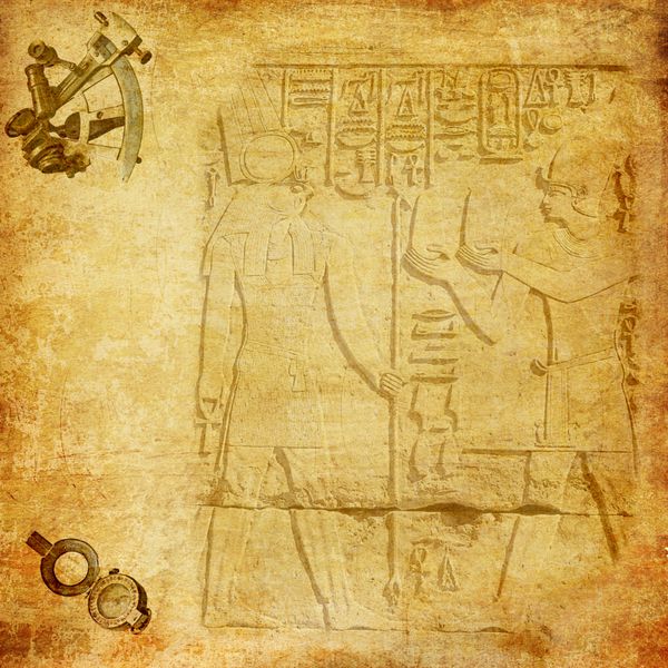 بافت باستان شناسی مصری با قطب نما و سکسانت