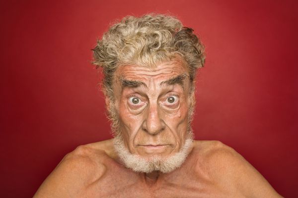 پرتره یک مرد مسن با حالات چهره