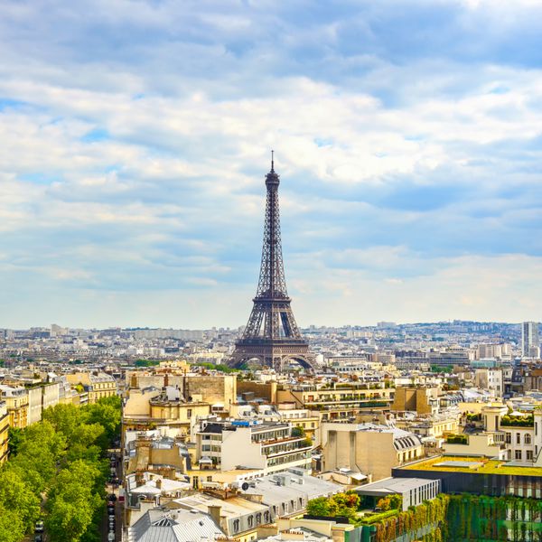 نقطه عطف برج ایفل نمایی از طاق پیروزی پاریس فرانسه