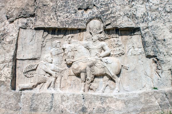 پیروزی شاپور اول بر امپراتور روم
