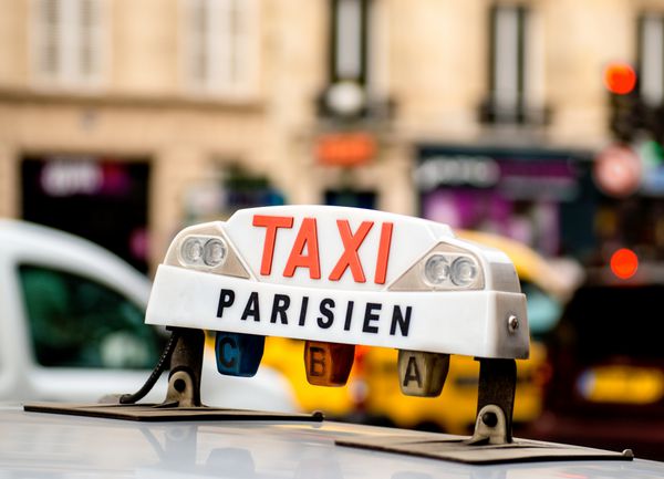 تاکسی در پاریس
