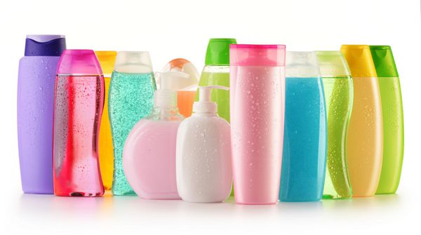 ترکیب با بطری های پلاستیکی محصولات مراقبت از بدن و زیبایی