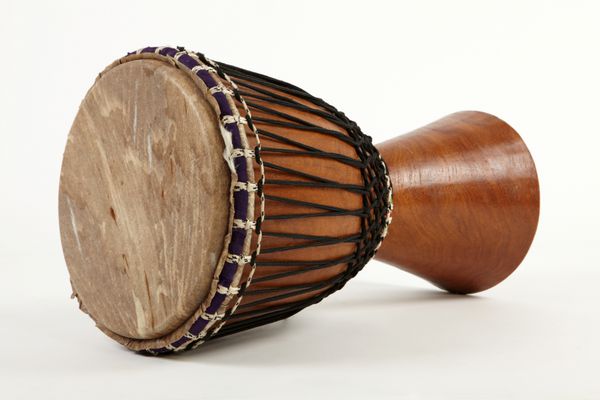 سازهای کوبه ای سنتی آفریقایی djembe