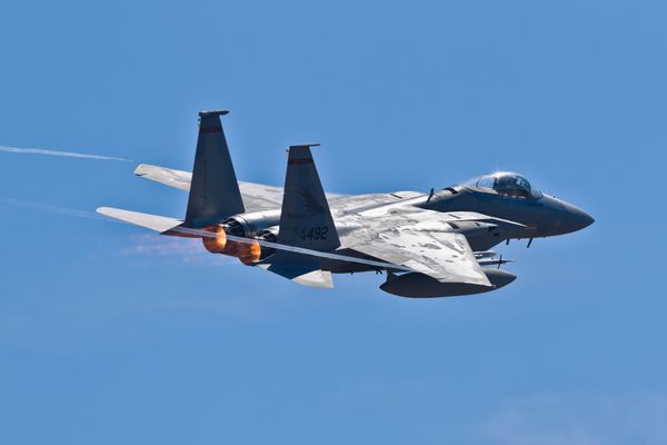 هیلزبورو یا - 5 آگوست هواپیمای اف-15 عقاب گارد ملی اورگان در طول نمایش هوایی اورگان در فرودگاه هیلزبورو در 5 آگوست 2012 در هیلزبورو یا