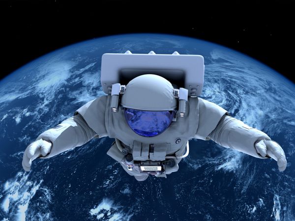 فضانورد در عناصر بیرونی این تصویر ارائه شده توسط ناسا