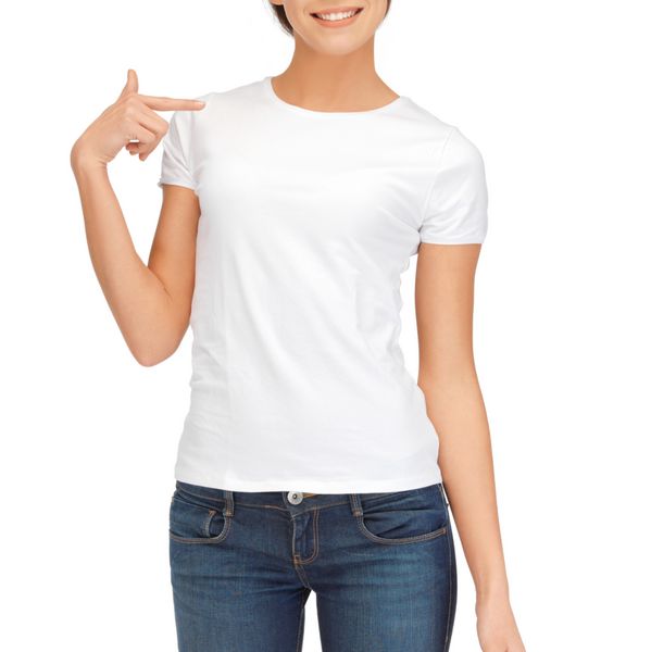 مفهوم طراحی تی شرت - زن در تی شرت سفید خالی