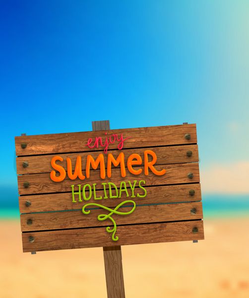 پلاک چوبی با حروف لذت بردن از تعطیلات تابستانی پس زمینه تار ساحل تابستانی شن و ماسه و اقیانوس آسمان آبی