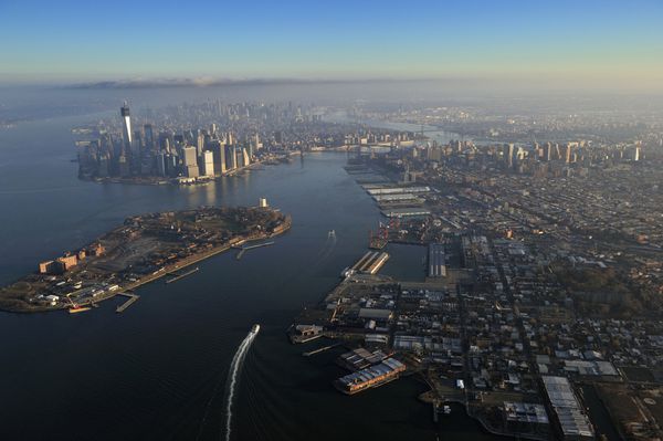 نمای هوایی منهتن و بروکلین نیویورک
