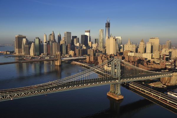 نمای هوایی از منهتن پایین پل بروکلین پل منهتن نیویورک